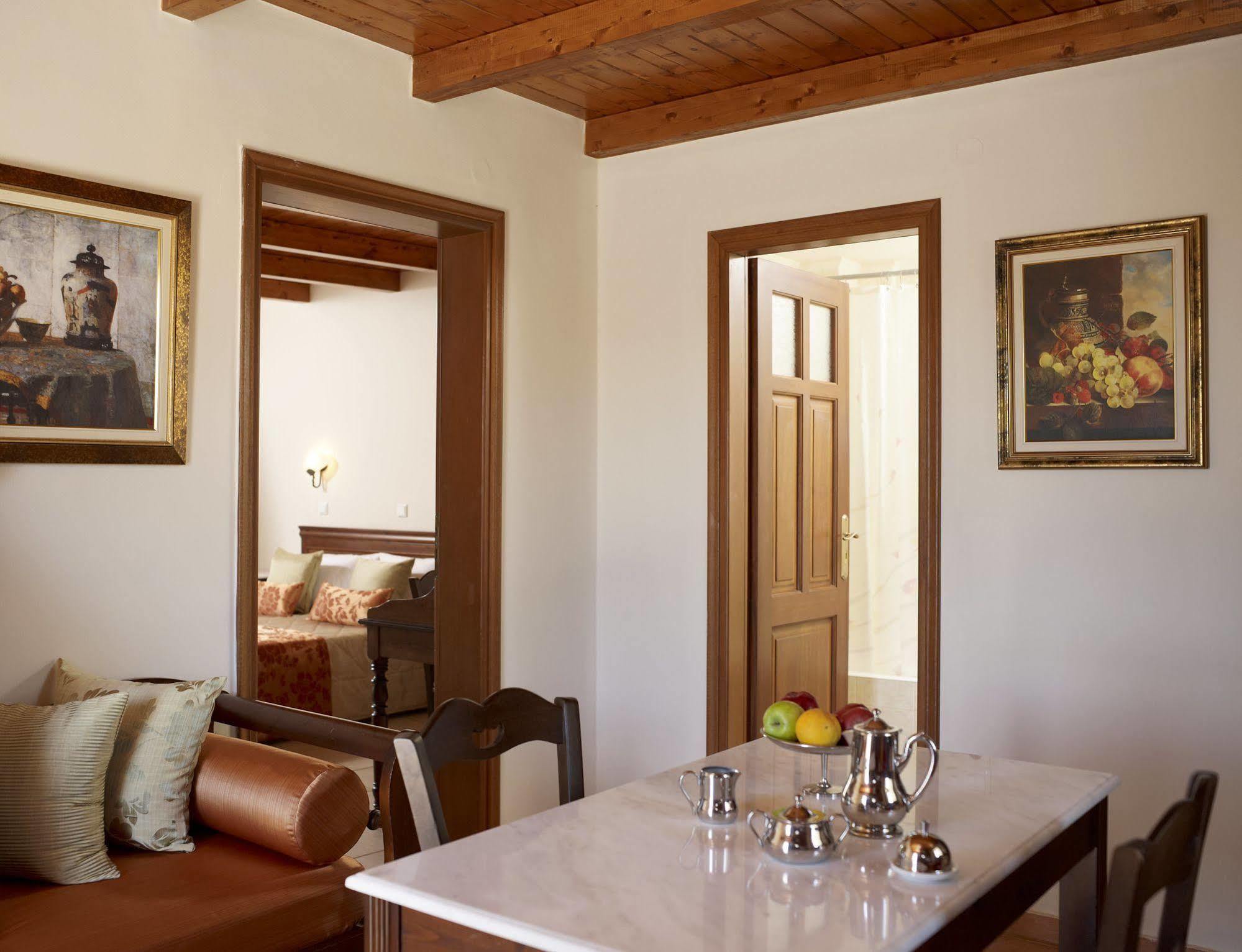 העיירה רתימנו Palazzo Vecchio Exclusive Residence מראה חיצוני תמונה